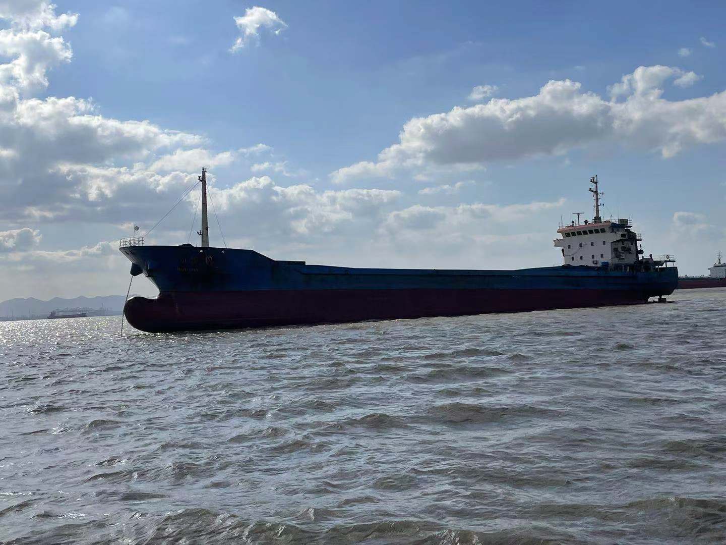 出售5100t散货船2007年建造双机,双底双壳船况比较好